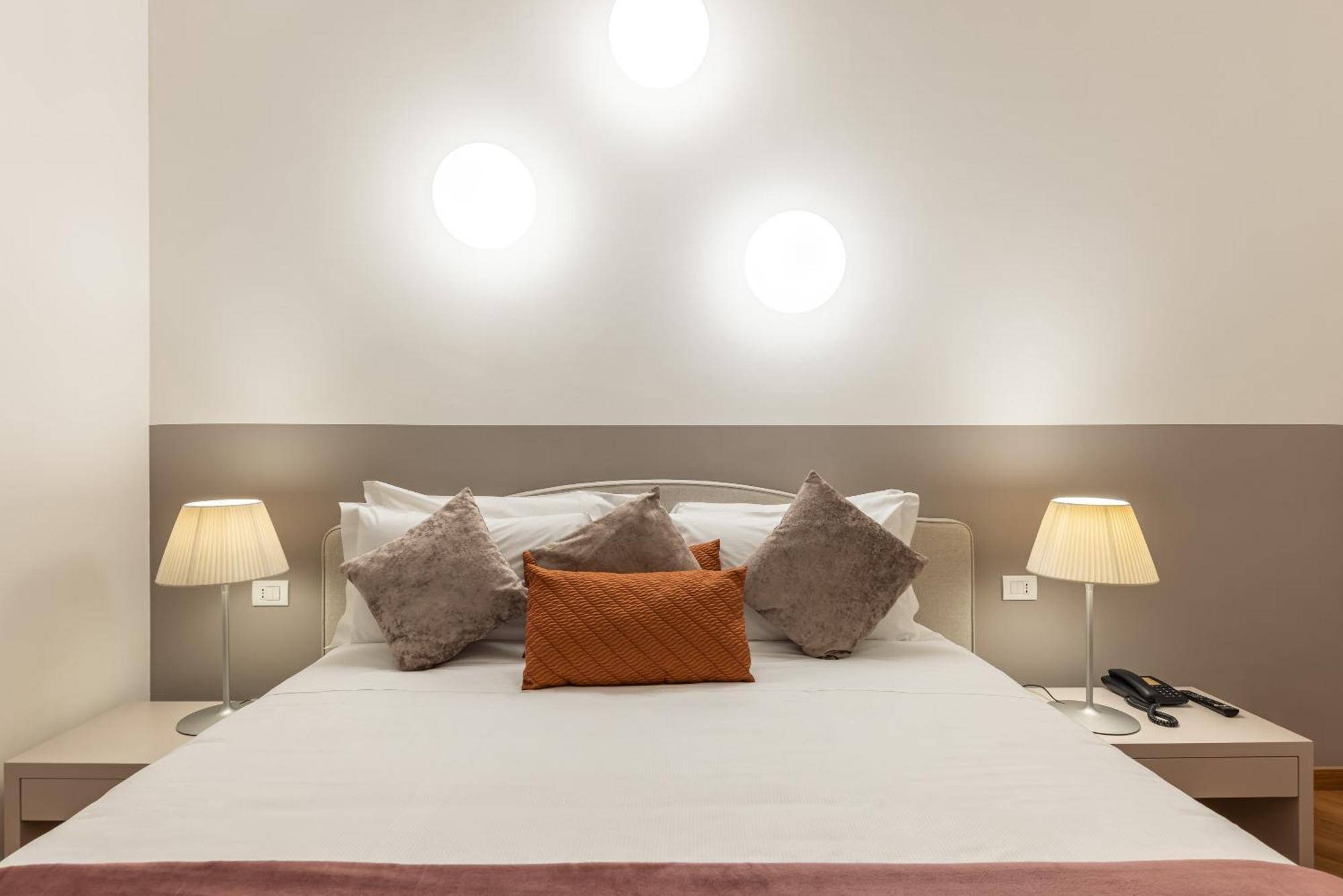 Palazzo Indelli Hotel Monopoli Bagian luar foto