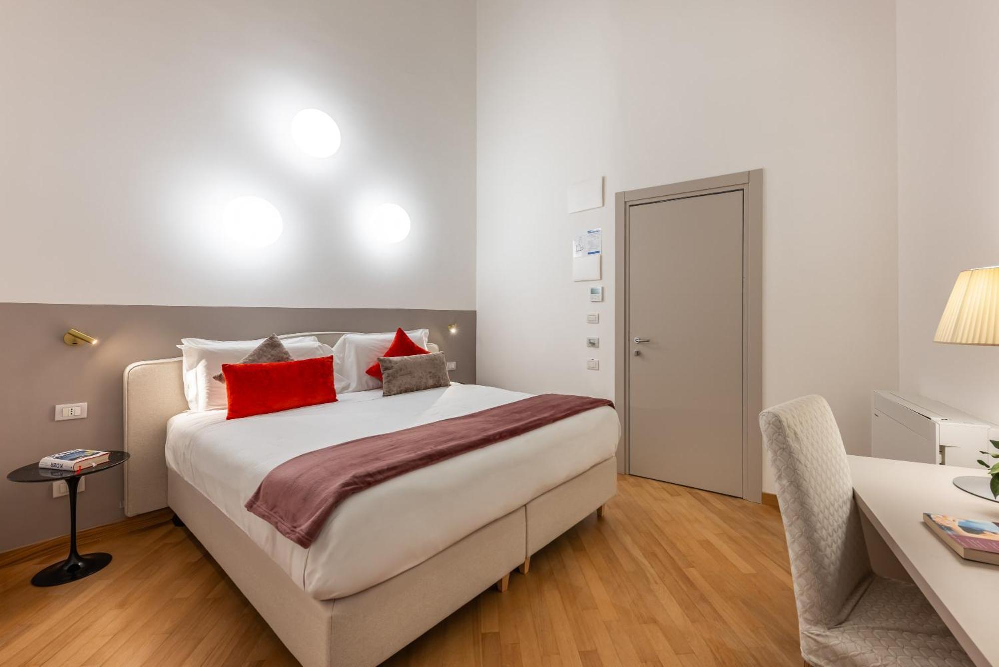 Palazzo Indelli Hotel Monopoli Bagian luar foto